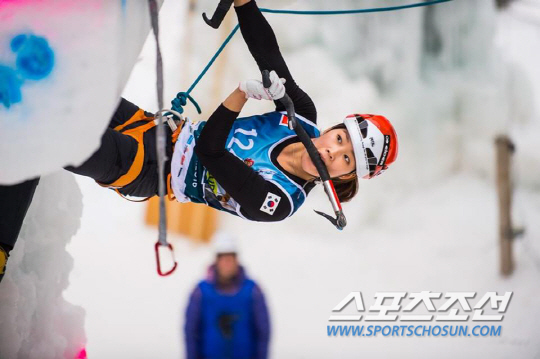 송한나래, '2016 아이스클라이밍 4차 월드컵' 여자 난이도 우승