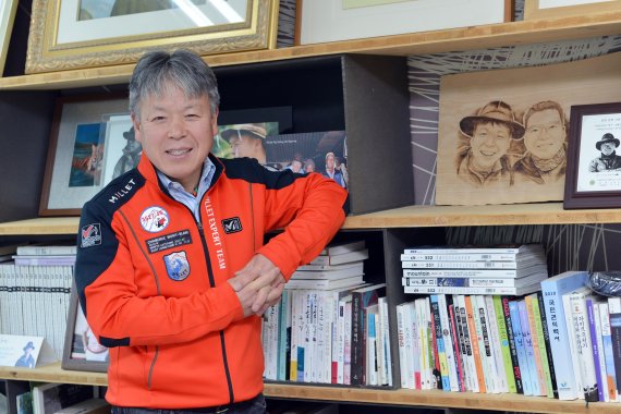 [대한민국 명장열전] (25)세계 최초 16좌 등정 산악인 엄홍길 "22년간 16좌 등정.. 인생의 17좌 목표 향해 또 오릅니다"