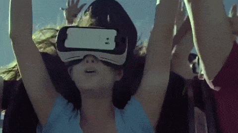 롤러코스터에 VR 헤드셋을 결합한 새로운 개념의 롤러코스터가 주목받고 있습니다. [식스플래그 영상자료]