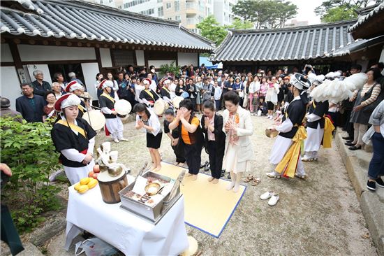 은평구 국사당 금성당 샤머니즘박물관으로 재탄생