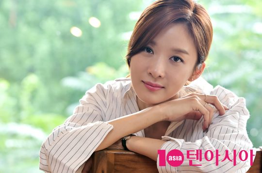 柳俊烈李青儿画报电视剧好运罗曼史终映采访