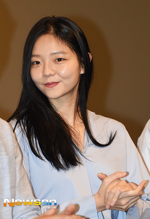 【朴智英】【活动】0828 电影《犯罪的女王》舞台见面会