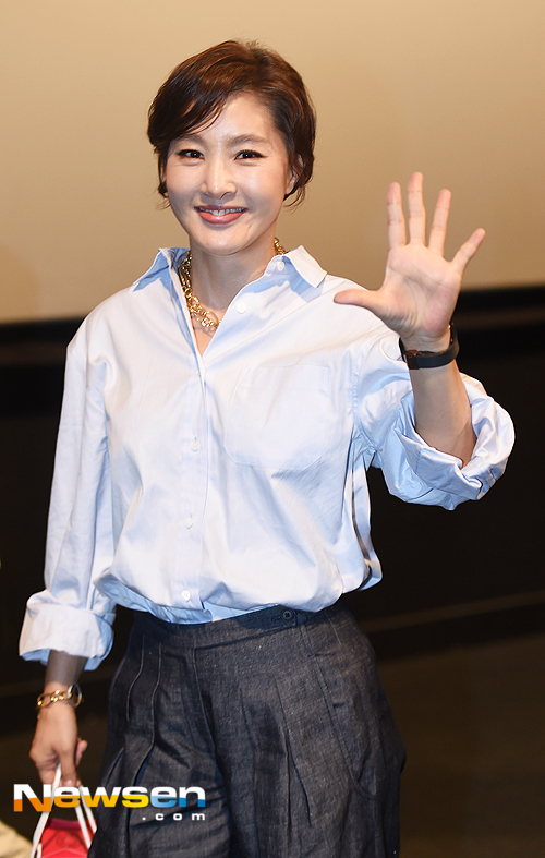 【朴智英】【活动】0828 电影《犯罪的女王》舞台见面会