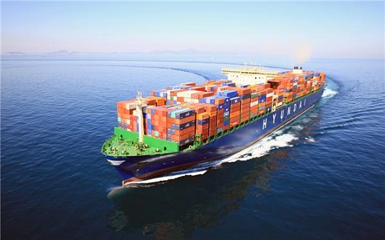 현대상선, 2M 가입 '지지부진'..꼬이고 꼬인 해운업 부활