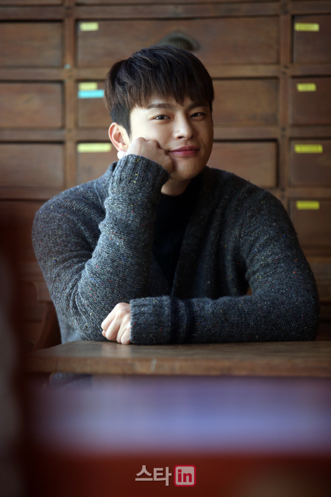 【南智贤 徐仁国 林世美】【采访】电视剧《购物王路易》新闻采访图韩