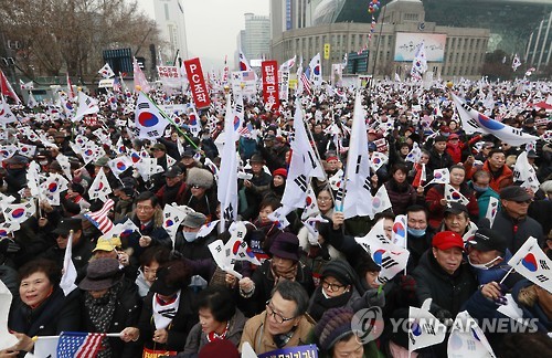 촛불집회에 맞선 '태극기 집회'.."탄핵 기각·특검 해체" 요구