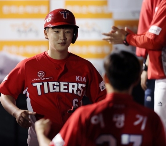 이진영 이미지