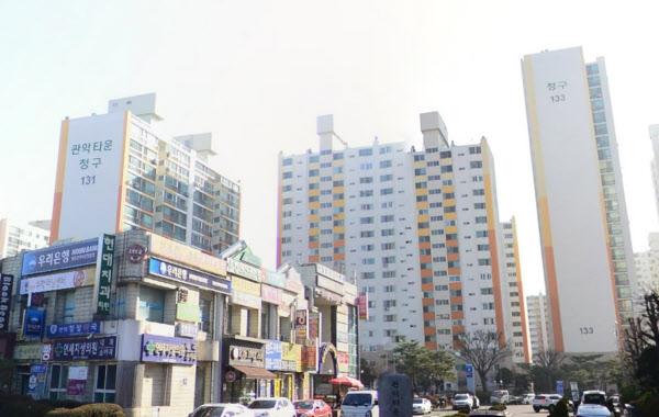 8.2대책 여파 평촌 관악타운 거래 끊겨..71㎡는 넉달째 전무 - 조선일보