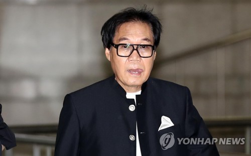 '그림 대작' 조영남 1심 사기 유죄..징역 10월에 집행유예 2년(1보) | 인스티즈