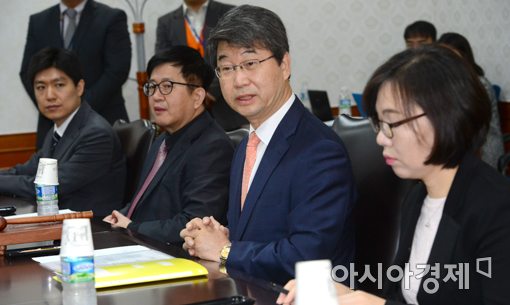 20일 열린 신고리원전공론화위원회 전체회의