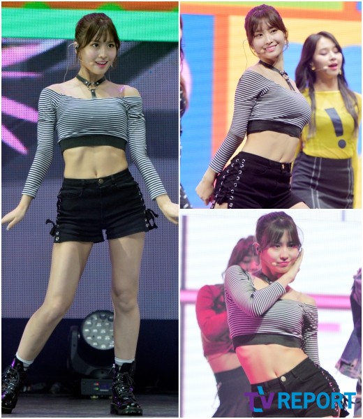 모모노래홀 이미지
