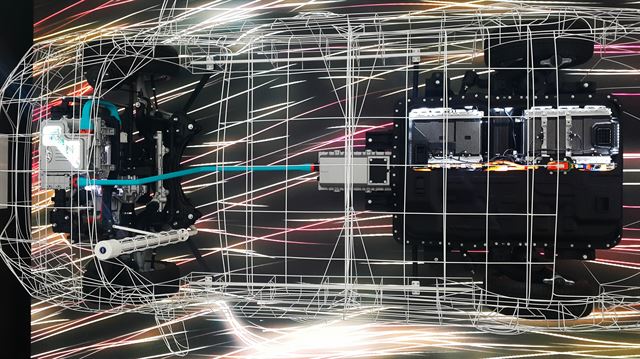 한국일보가 주최한 ‘한국 스마트폰 사진 공모전’ 에서 과학 우수작품에 선정된 정홍규씨의 '신비로운 전기자동차의 동력구조'