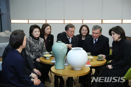 백자카페 이미지
