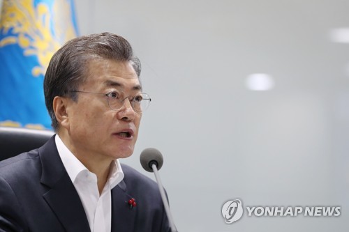 문 대통령, '북한 미사일 발사' NSC 긴급 주재 (서울=연합뉴스) 문재인 대통령이 29일 북한의 탄도미사일 발사와 관련, 오전 6시 국가안전보장회의 전체회의를 소집해 회의를 주재하고 있다. [청와대 제공=연합뉴스]        photo@yna.co.kr