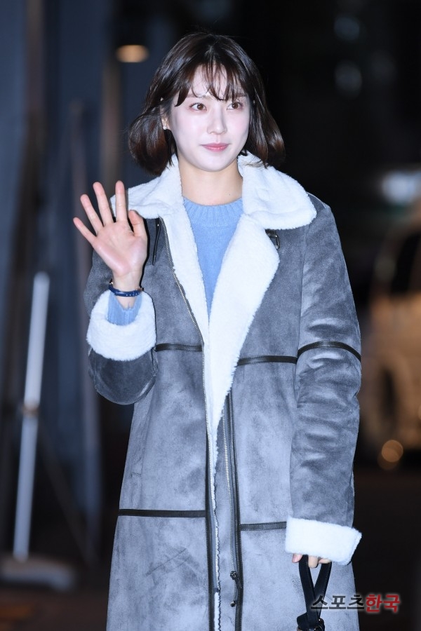 공승연·서강준, 겨울 남친룩 여친룩의 정석(너도 인간이니) 공승연·서강준, 겨울 남친룩 여친룩의 정석(너도 인간이니)