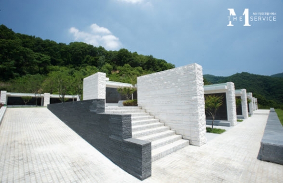 더메모리얼서비스 이미지