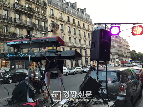 라뮈지크 이미지