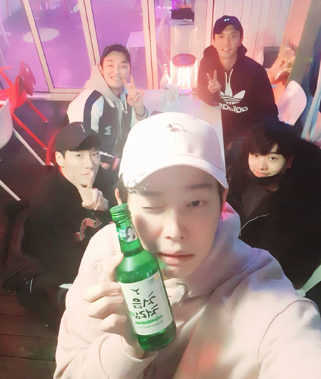 그냥한잔 이미지