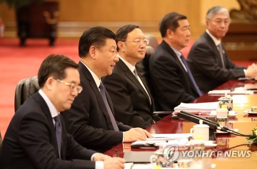 발언하는 시진핑 주석 (베이징=연합뉴스) 배재만 기자 = 14일 오후 베이징 인민대회당 동대청에서 열린 한ㆍ중 확대 정상회담에서 시진핑 중국 국가주석이 발언하고 있다. 2017.12.14 scoop@yna.co.kr