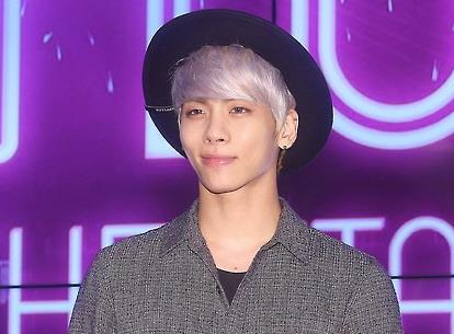 [속보] 샤이니 종현, 쓰러진 채 발견..병원이송 후 사망 확인 | 인스티즈