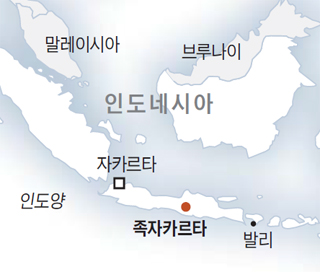 회랑 이미지