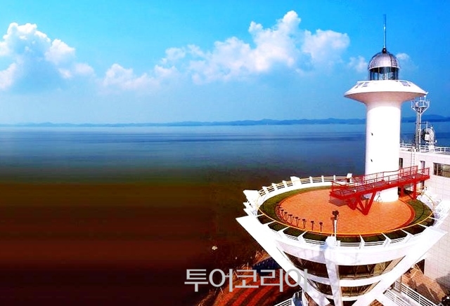 무술년(戊戌年) 혼인서약 명소 '백년 불빛, 팔미도 등대'서 백년해로 약속해요!