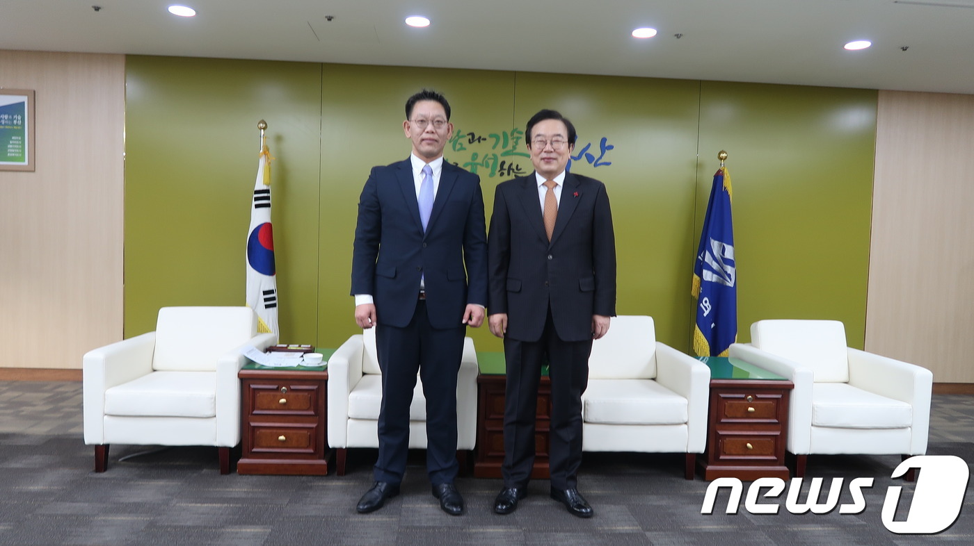 김용무 이미지