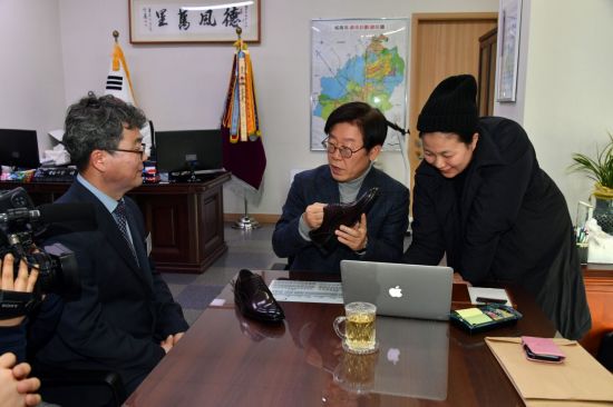 20180119162010520qrui.jpg
