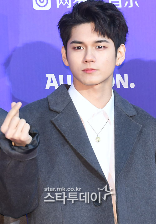 더핸섬 이미지