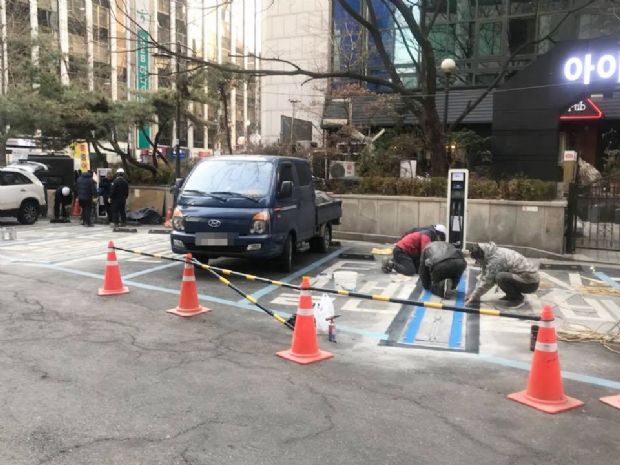 한창충전소 이미지