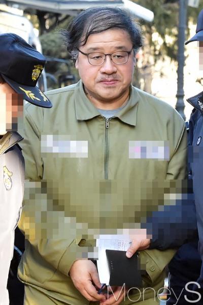 [속보] 안종범 전 수석 징역 6년·벌금 1억원 | 인스티즈