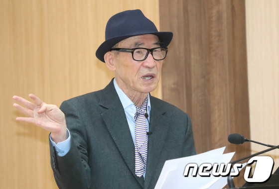 고은 이미지