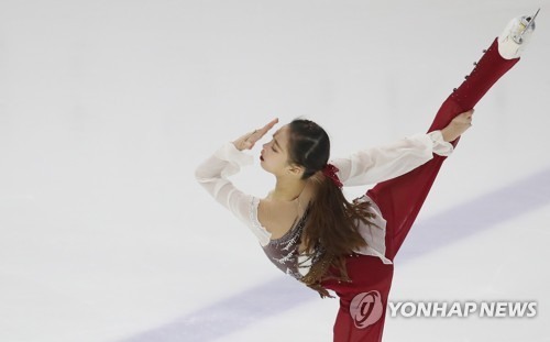 유영 이미지