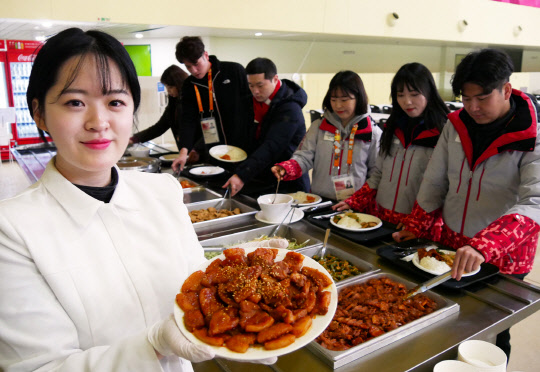 신세계푸드 직원식당 이미지