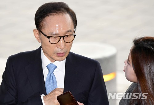 포토라인 이미지