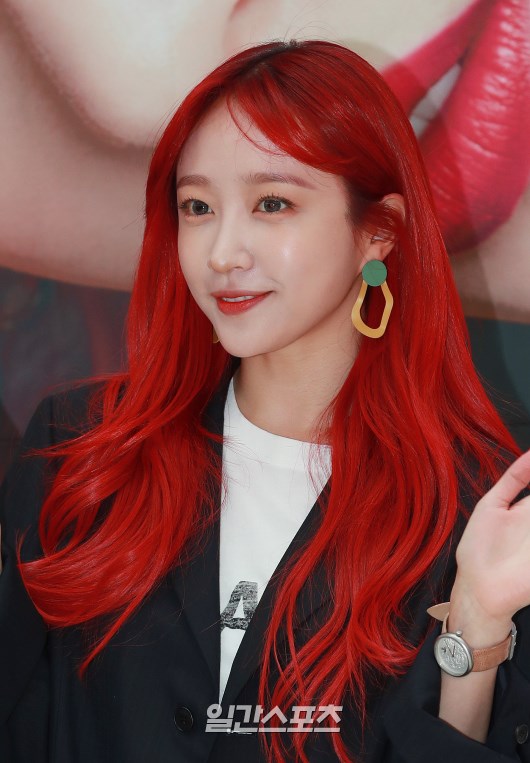 레드헤어 이미지