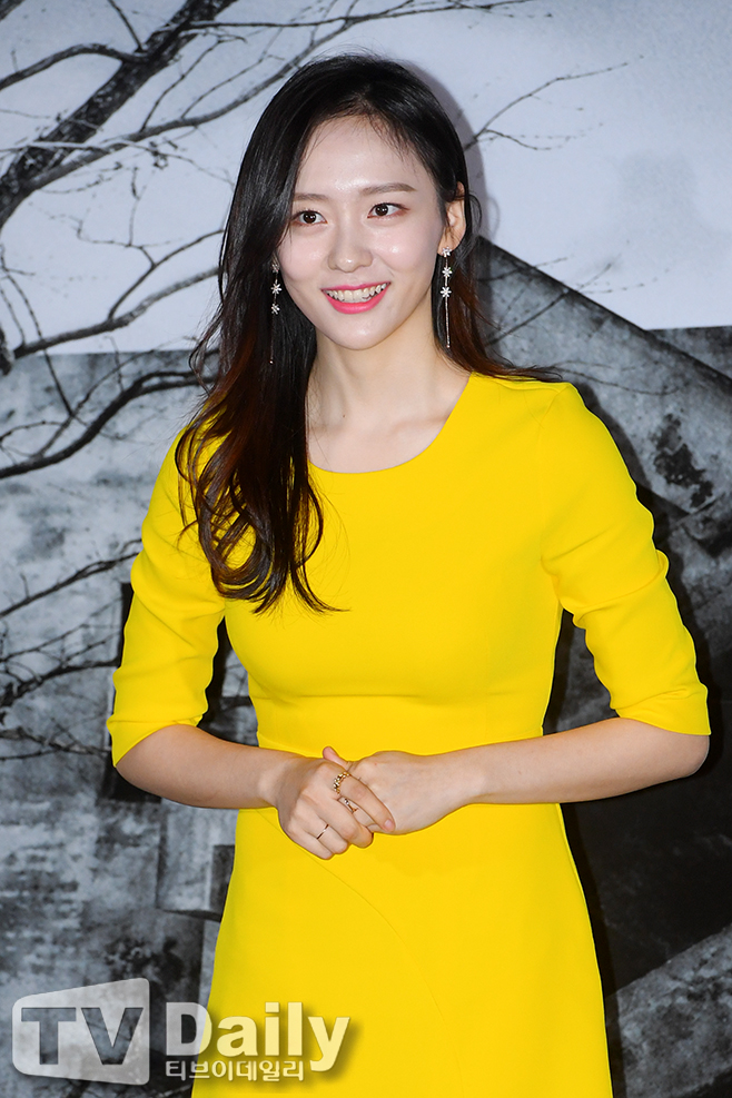 박지현 이미지