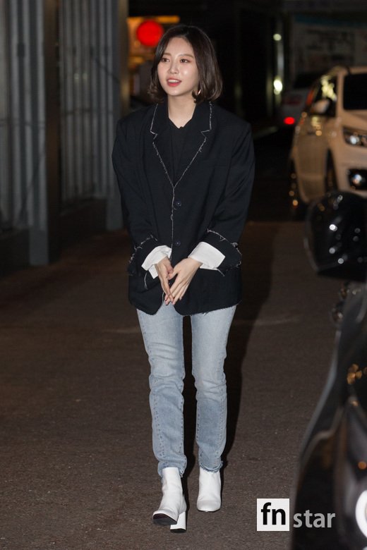 유라음식점 이미지