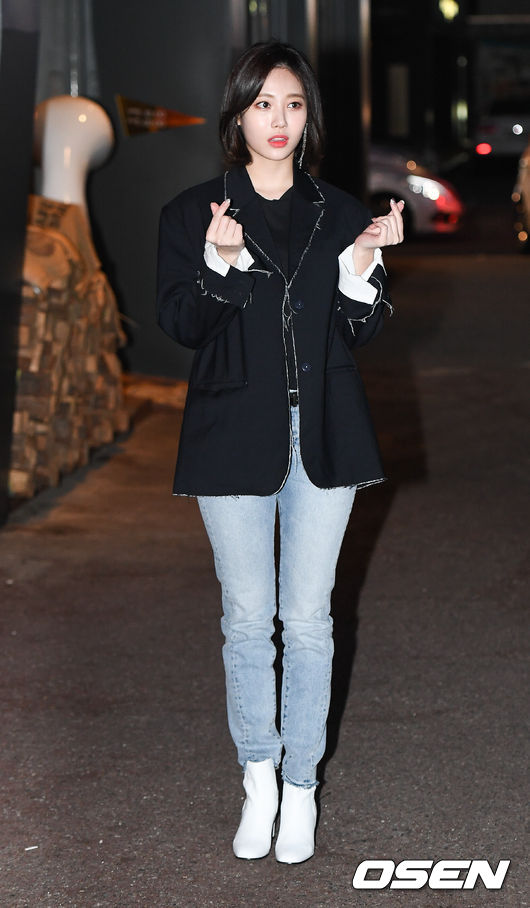 유라음식점 이미지