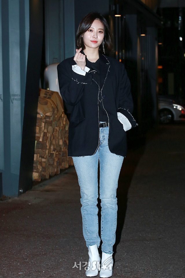 유라음식점 이미지