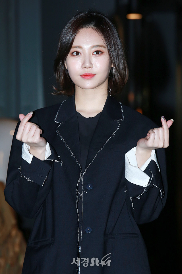 유라음식점 이미지