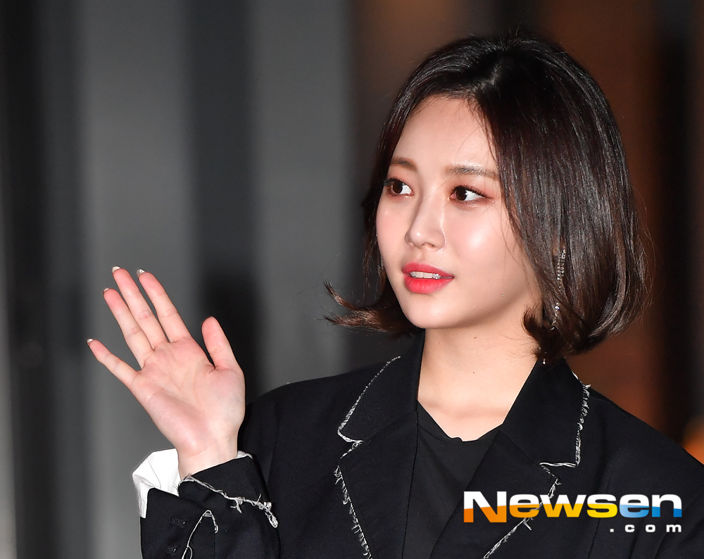 유라음식점 이미지