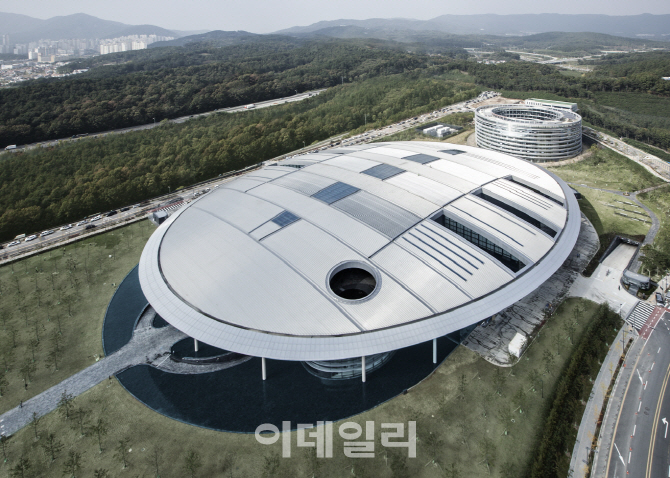 테크노국제 이미지