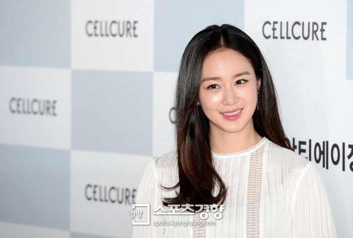 셀트리온스킨큐어 이미지