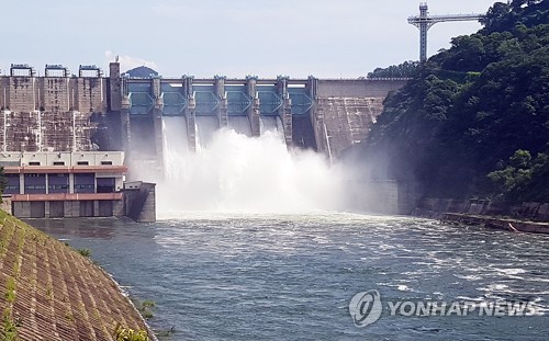 충주댐 [연합뉴스 자료사진]