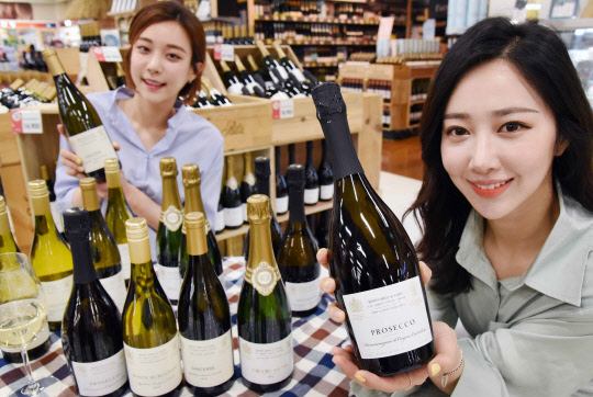 더와인 이미지