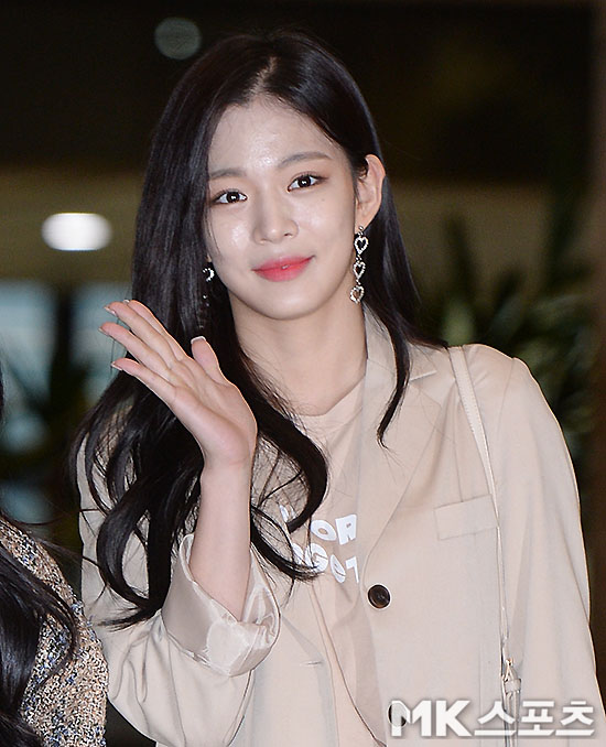오늘도예쁨가득 이미지