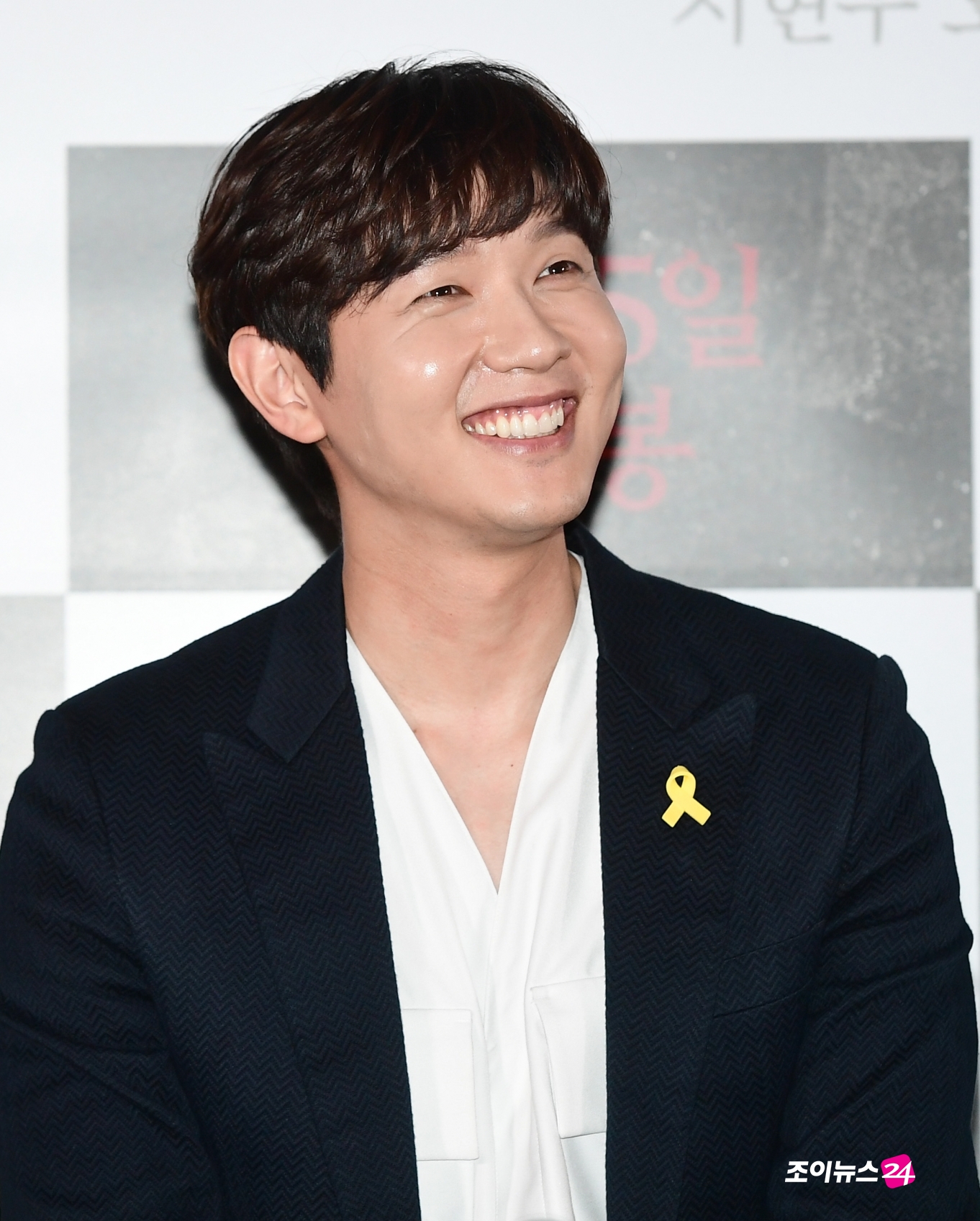 Actor Ji Hyun Woo is attending a movie preview of the movie A murder novel (director Gim Jin-bok) held at the Soul mega box Dongdaemun shop on the afternoon of the 16th.