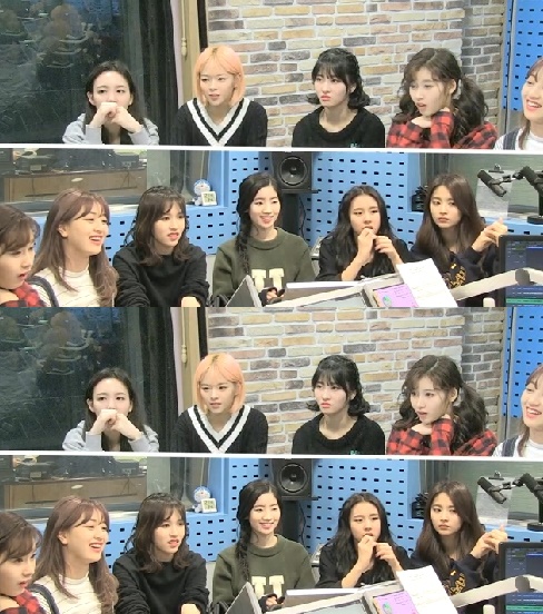 I told the group TWICE I became a senior.TWICE appeared on the 19th SBS power FM Young Street of Lee Guk-joo.Jihyo said Although we are still the second youngest child in JYP, we can be a junior.He wrote comments to each member who received the CD a while ago. 