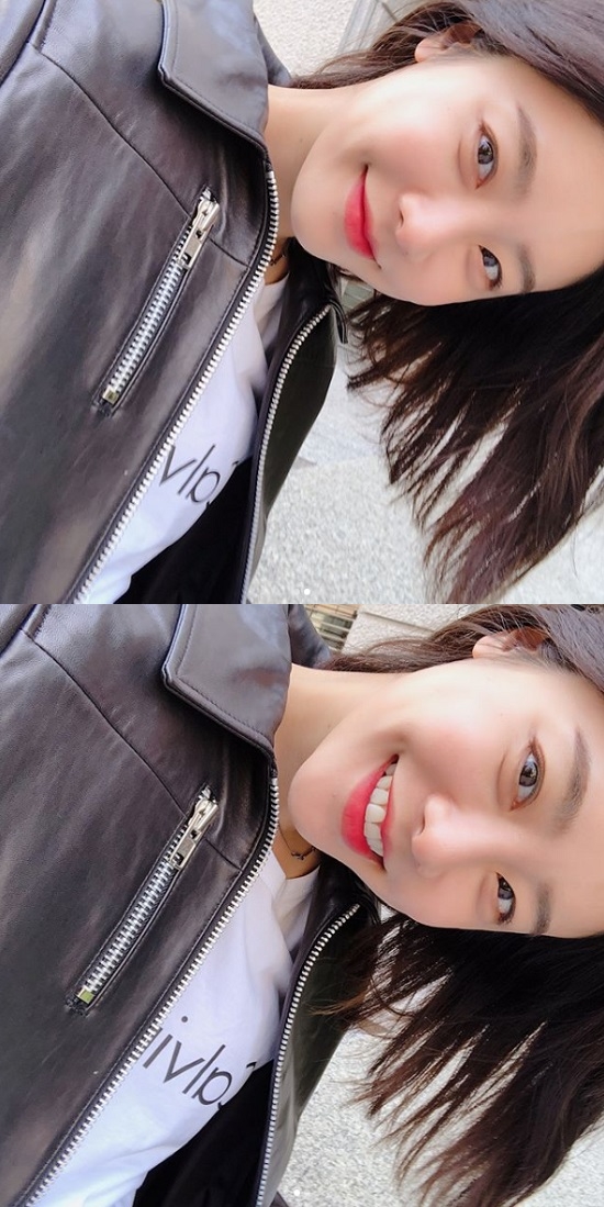 On the afternoon of February 21, Sojin posted two photos along with his lip pictogram on his own instagram.Among the released pictures, Sojin is shooting Selfie with a full-faced pose with his face tilted.Sojin wearing a black leather jacket on a white T-shirt got a lot of attention as it Chic did it boasted a crash charm.Also, Sojin filled the signs of spring with a gorgeous smile on the camera.Meanwhile, Sojin will appear in the KBS 2 entertainment program Battle Trip
